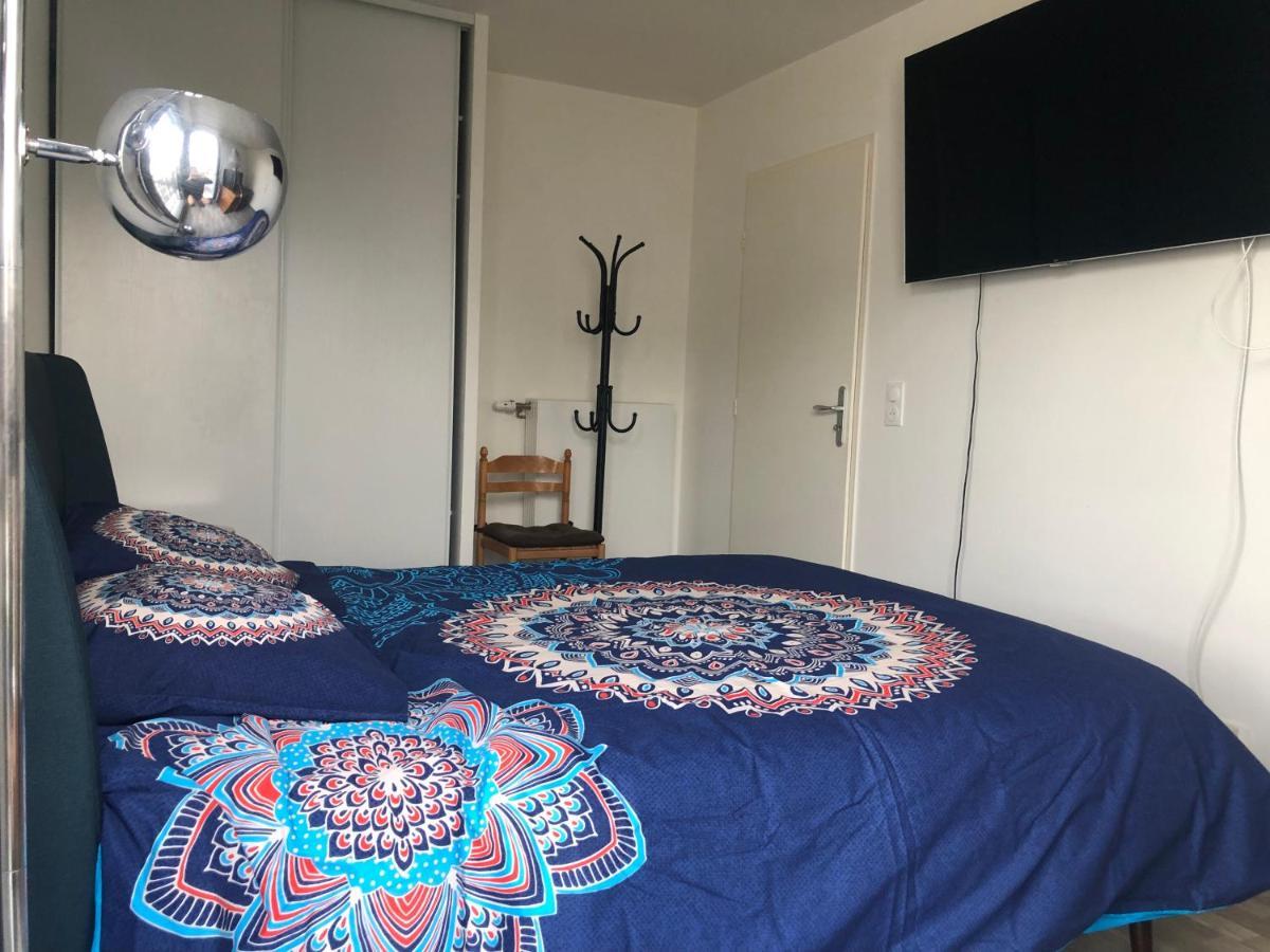 Grande Chambre 14 M2 Avec Salle De Bain Privative A Nanterre Prefecture Proche La Defense Arena Campus Sncf Et Paris Eksteriør billede